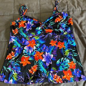 Swimsuits for All Underwire Tankini Top